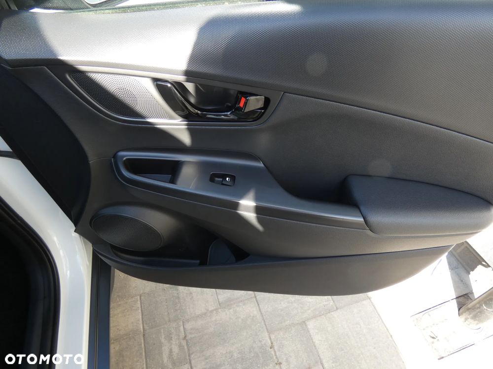 Hyundai Kona 1.6 T-GDI Premiere Style 4WD DCT - 38