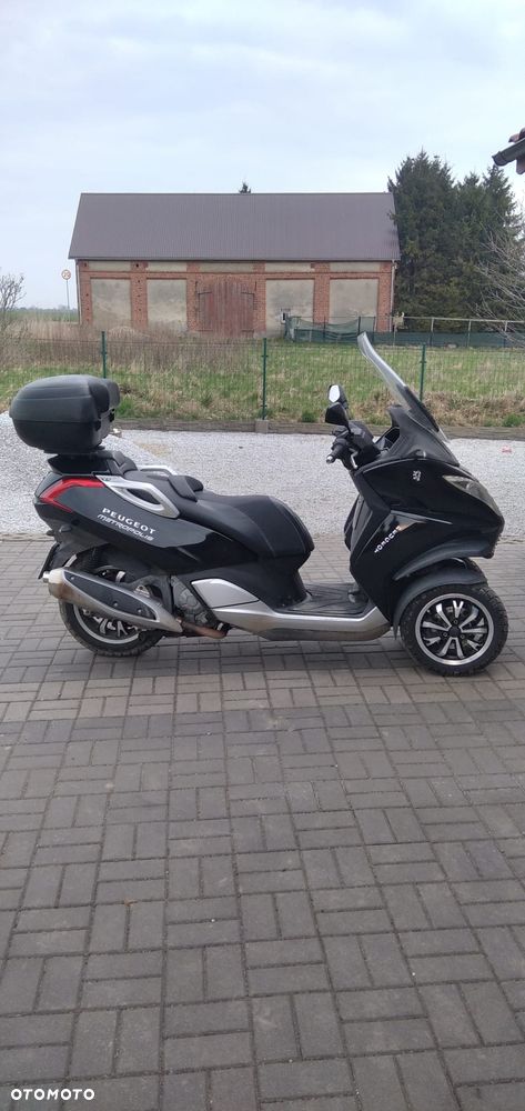 Peugeot Metropolis - 2