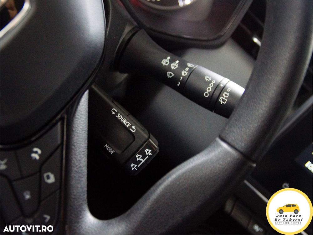 Renault Clio V TCe 90 Evolution - 36