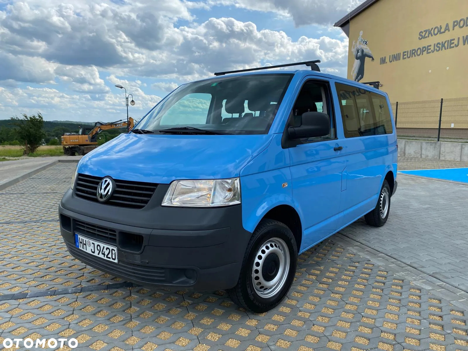 Volkswagen Caravelle - 2