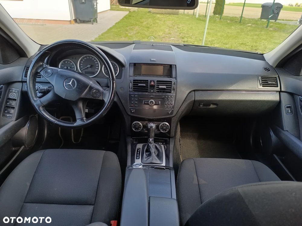 Mercedes-Benz Klasa C 180 Kompressor Automatik BlueEFFICIENCY - 16