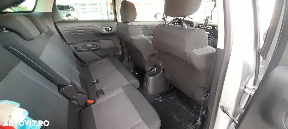 Citroën C3 AIRCROSS 1.2 PureTech S&S EAT6 Shine - 8