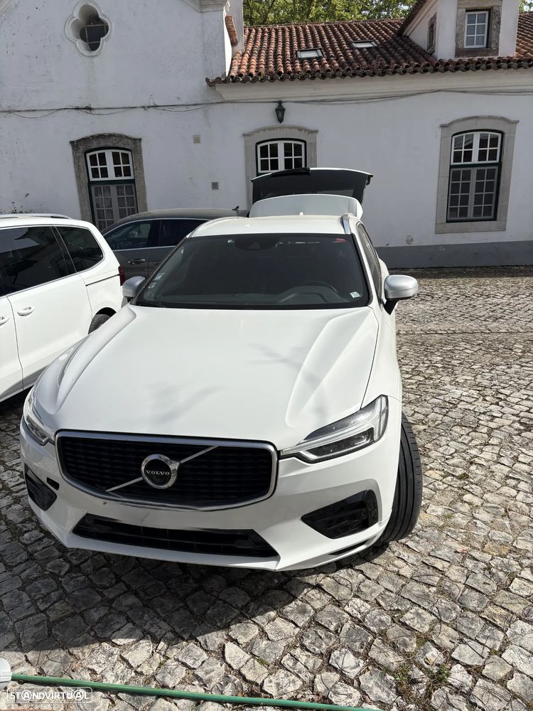 Volvo XC 60 2.0 D4 R-Design AWD Geartronic - 1