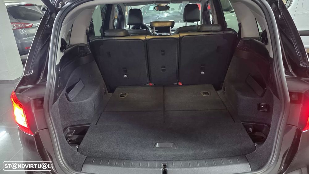 BMW 218 Gran Tourer i 7L Line Sport — fotografia 41