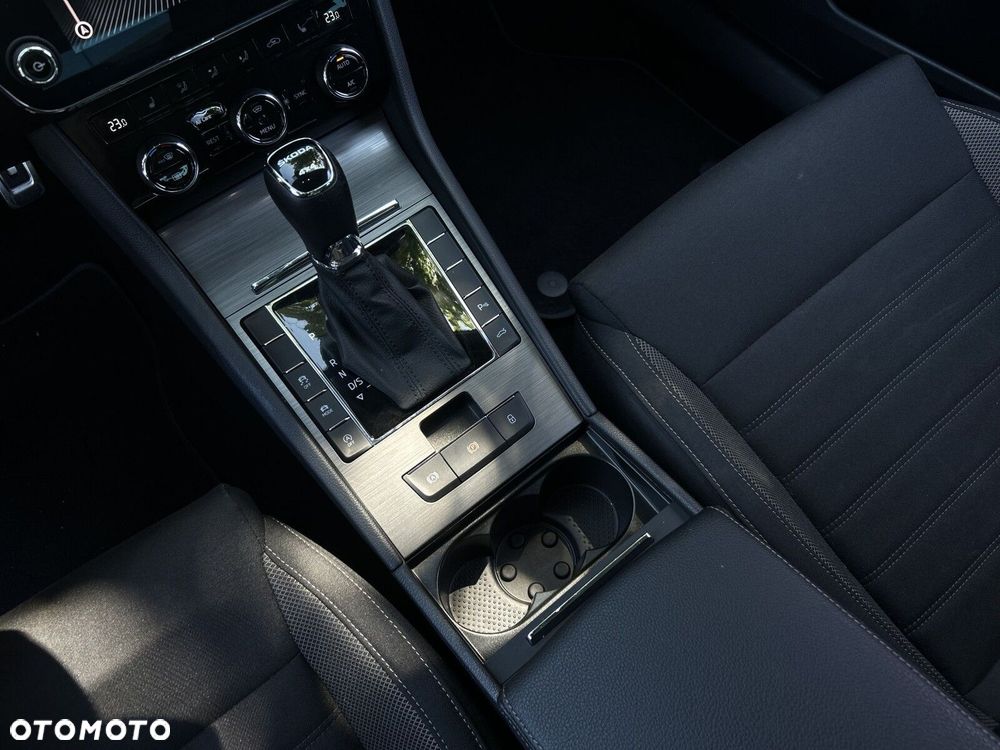 Skoda Superb - 20