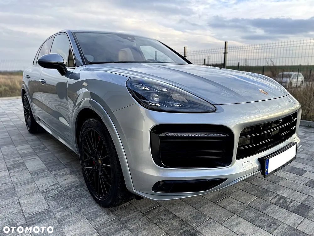 Porsche Cayenne GTS Tiptronic S - 10