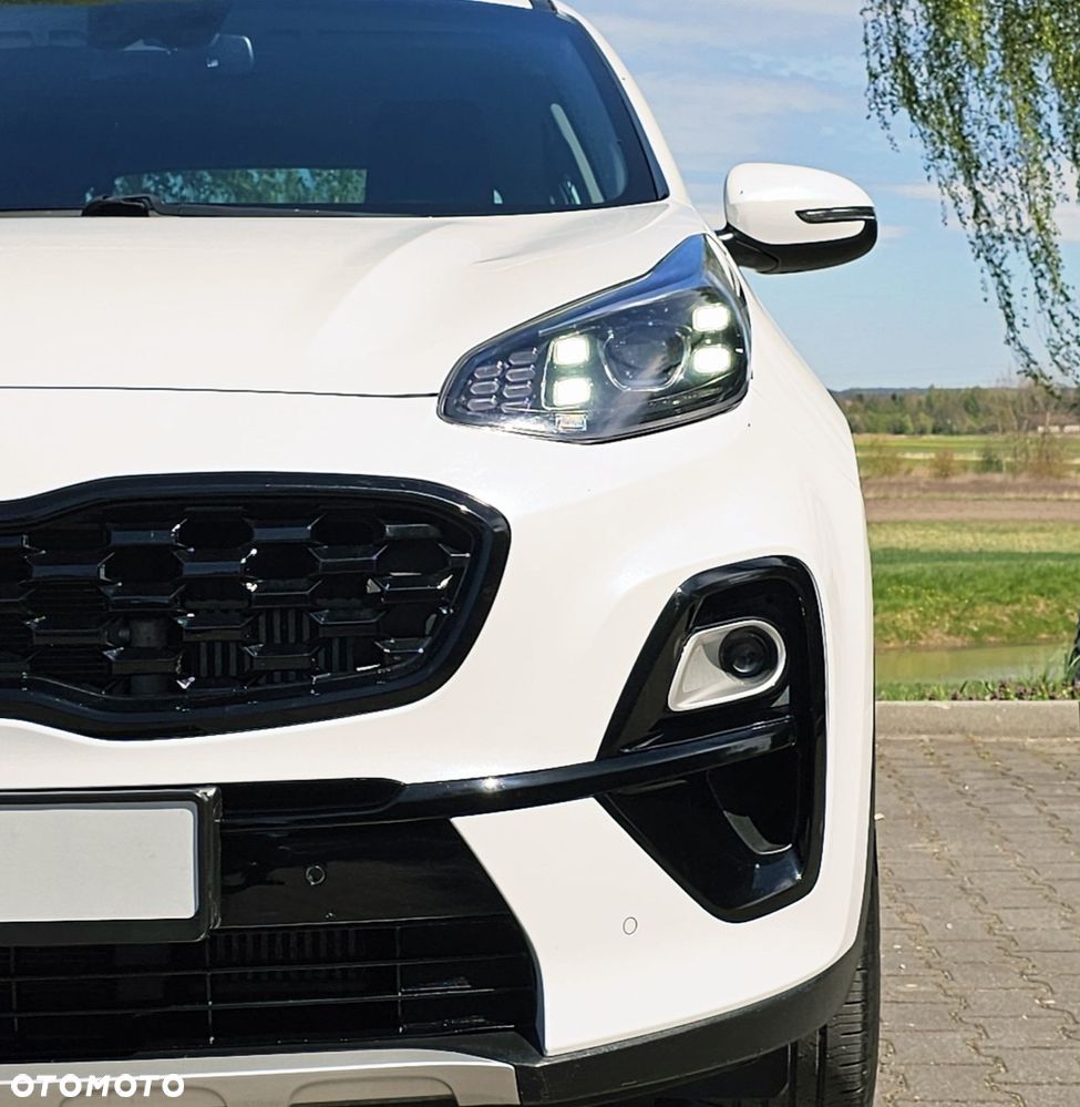 Kia Sportage 1.6 CRDI AWD Eco-Dynamics+ (48V M-H) DCT Black Edition - 12