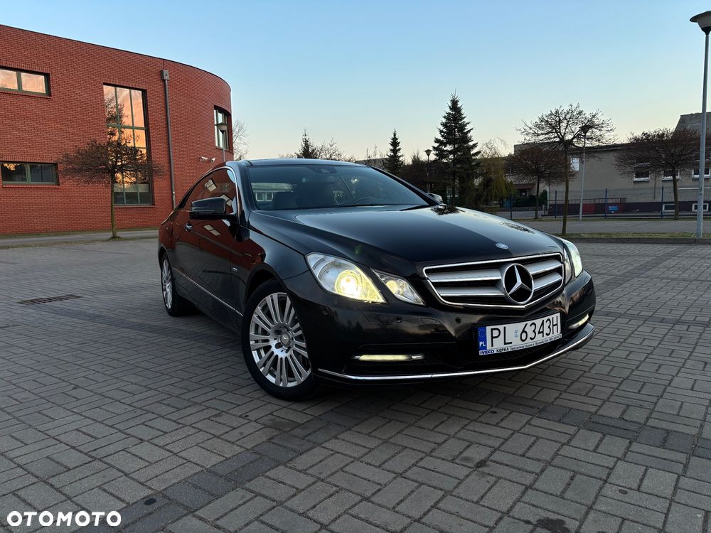 Mercedes-Benz Klasa E 250 CGI BlueEFFICIENCY Automatik Avantgarde - 1