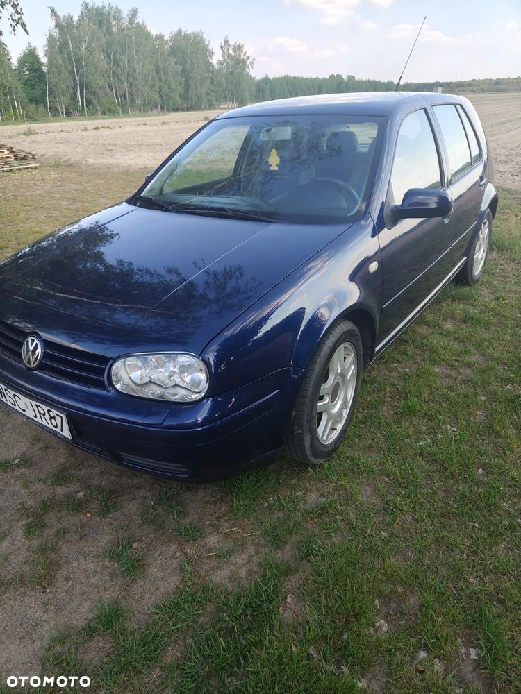 Volkswagen Golf 1.4 Basis - 1