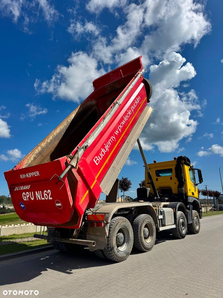 Mercedes-Benz Arocs - 10