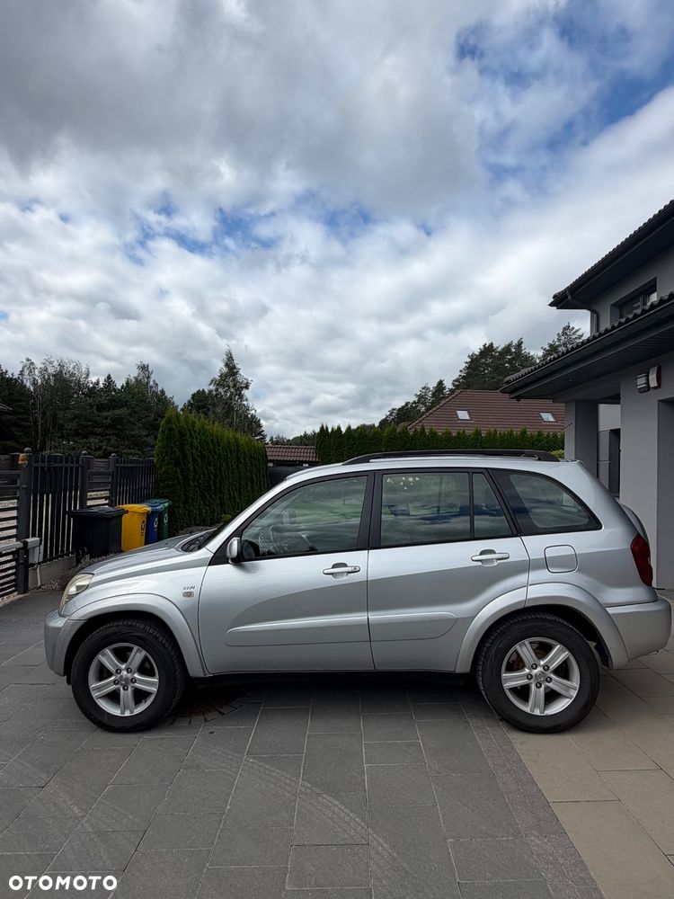 Toyota RAV4 2.0 VVT-i 4x4 - 8