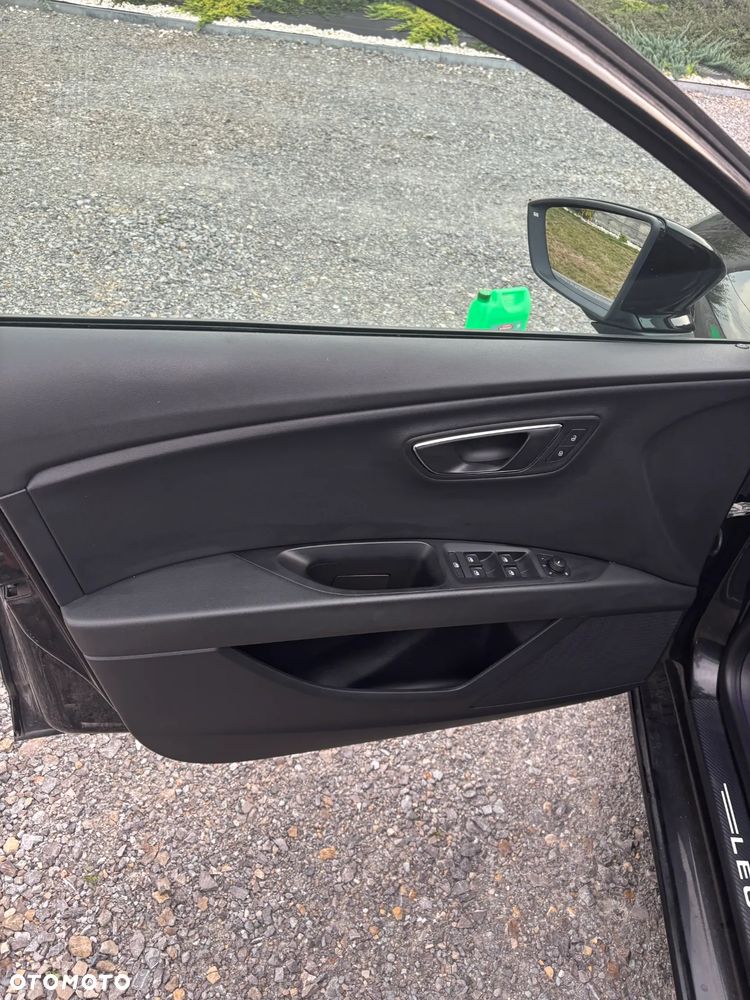 Seat Leon 1.6 TDI Style S&S DSG - 15
