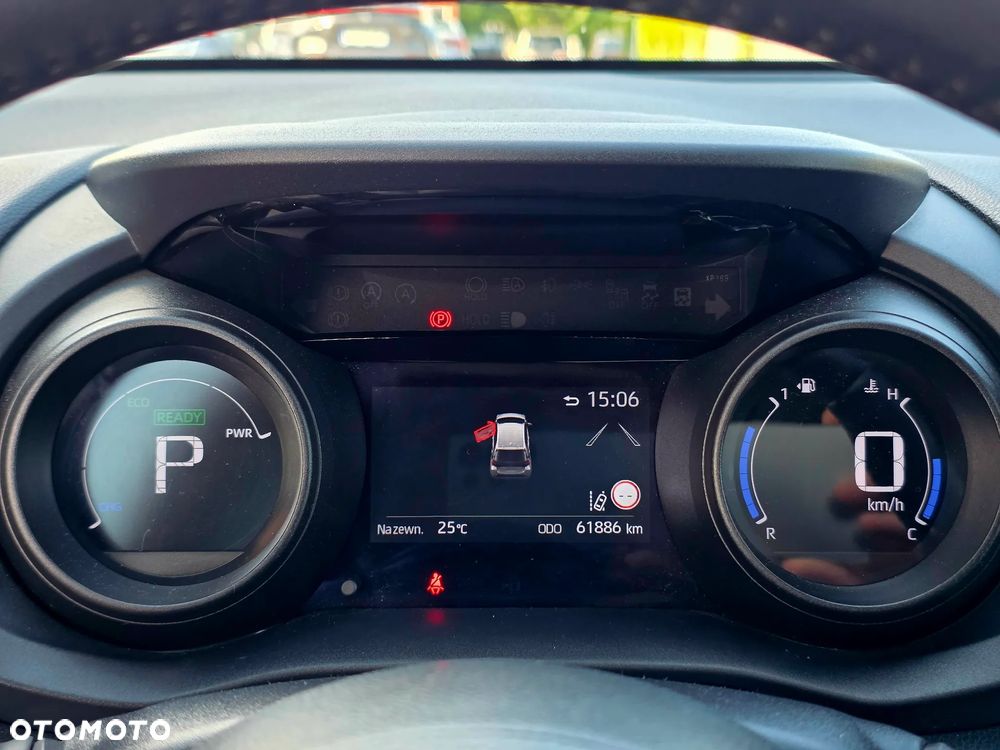 Toyota Yaris - 21