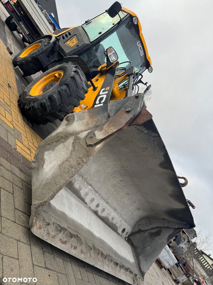 JCB 406 T4 - 9