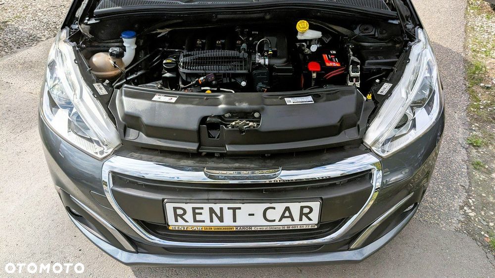 Peugeot 208 - 36