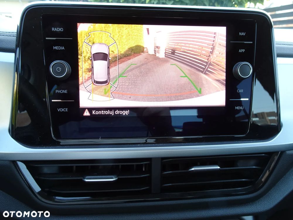 Volkswagen T-Roc 1.5 TSI Life - 28