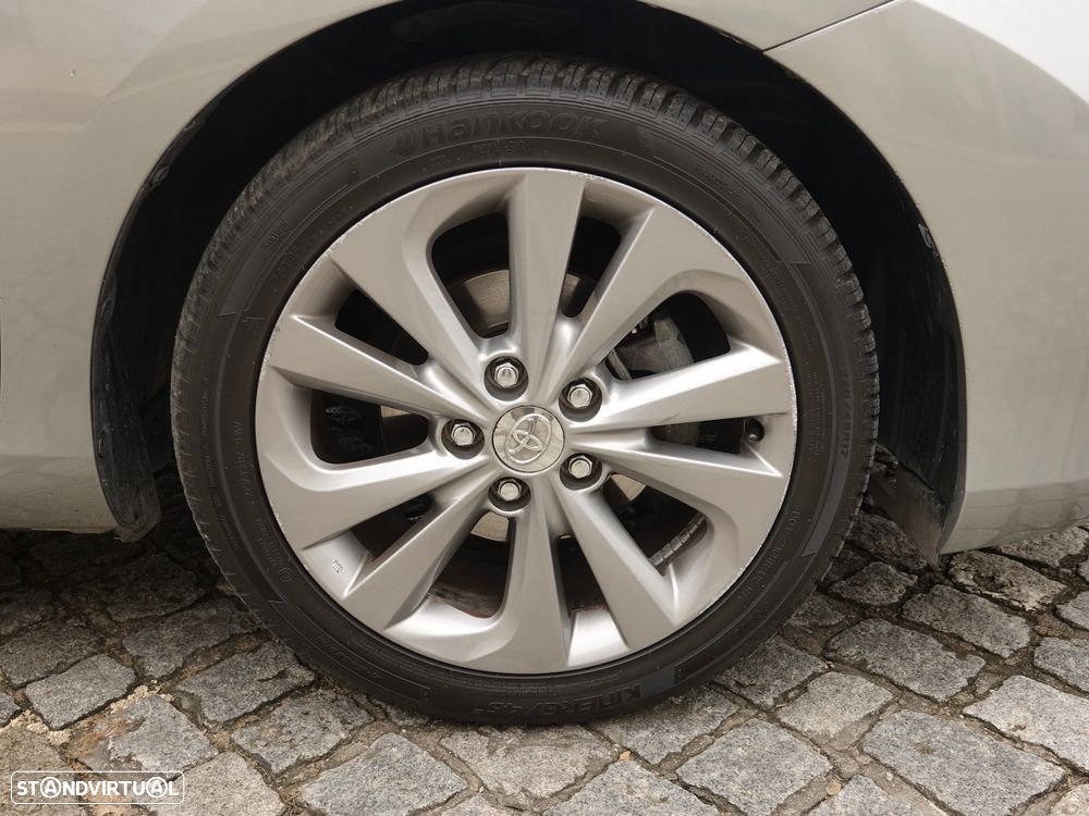 Toyota Auris 1.8 HSD Active - 9