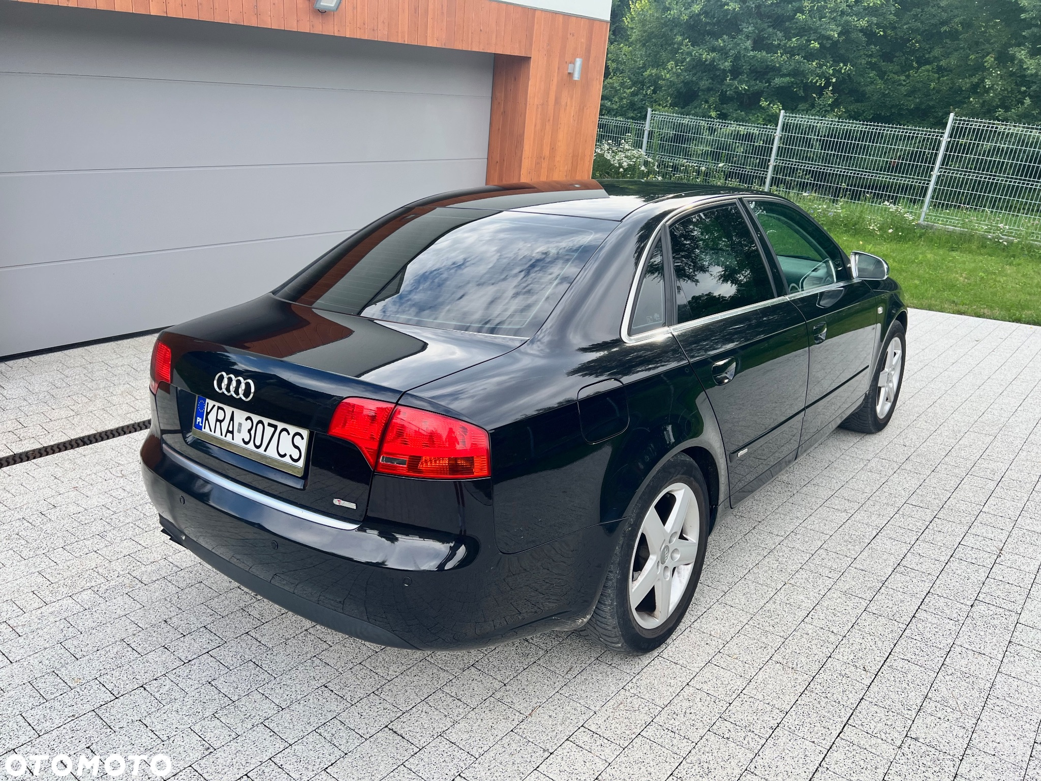 Audi A4 - 4