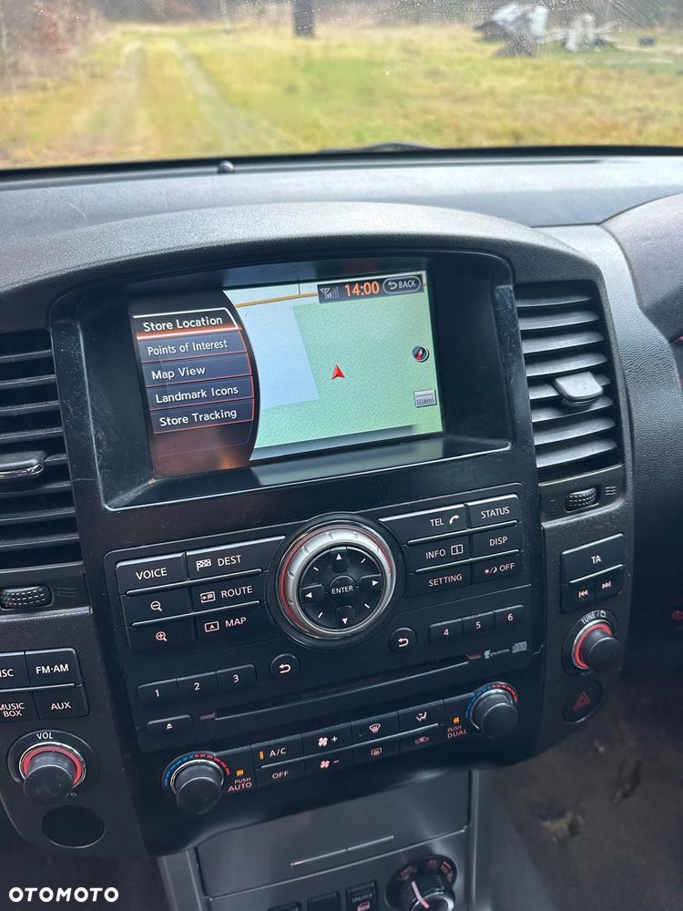 Nissan Navara LE - 9