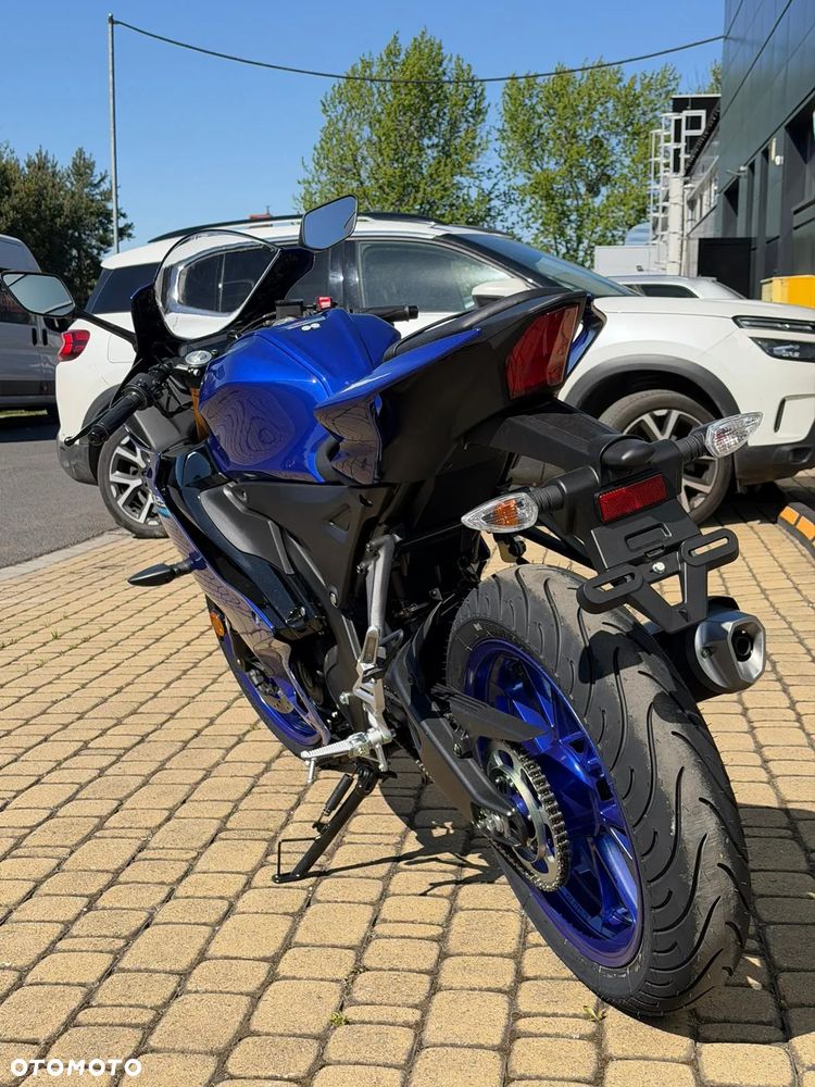 Yamaha YFZ - 10