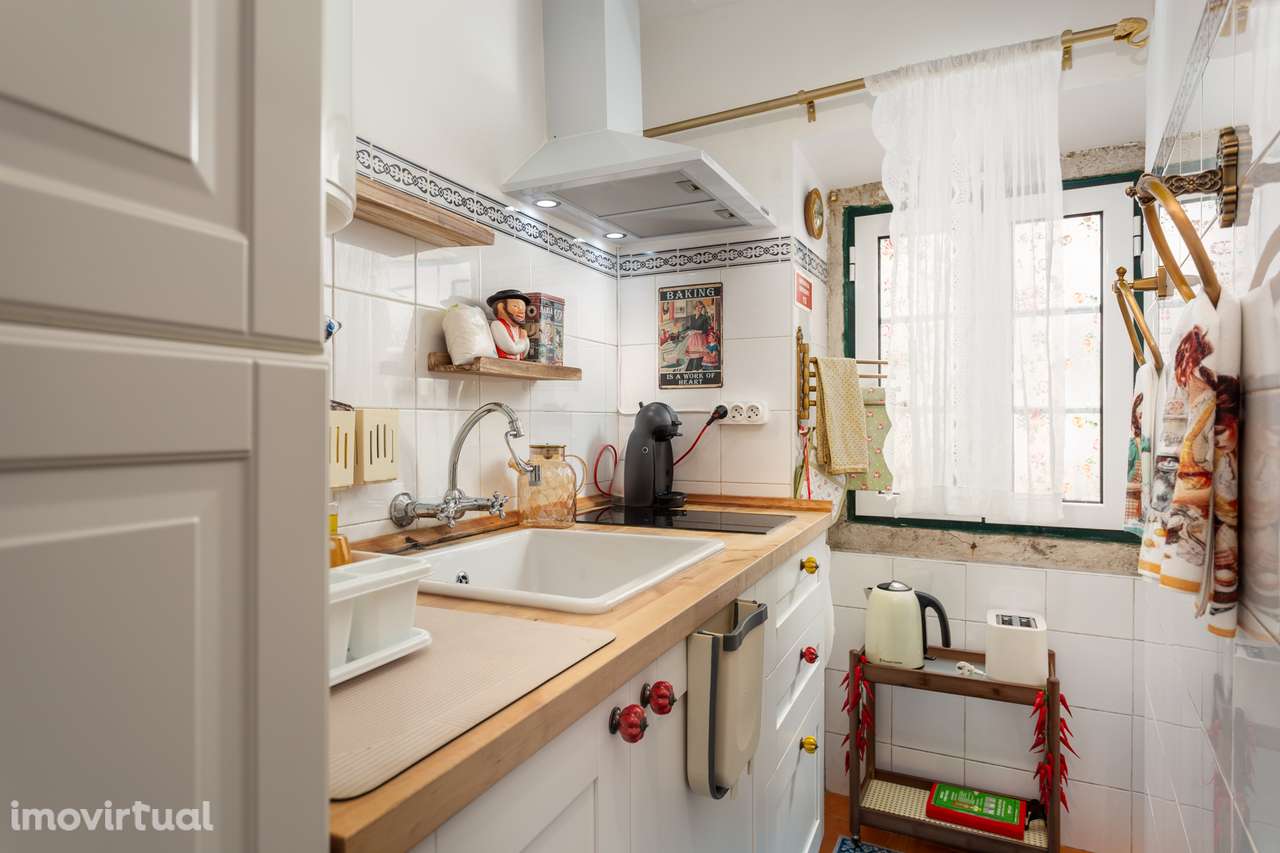 Lindíssimo T1 remodelado e mobilado no coração de Alfama, Lisboa - Grande imagem: 4/20