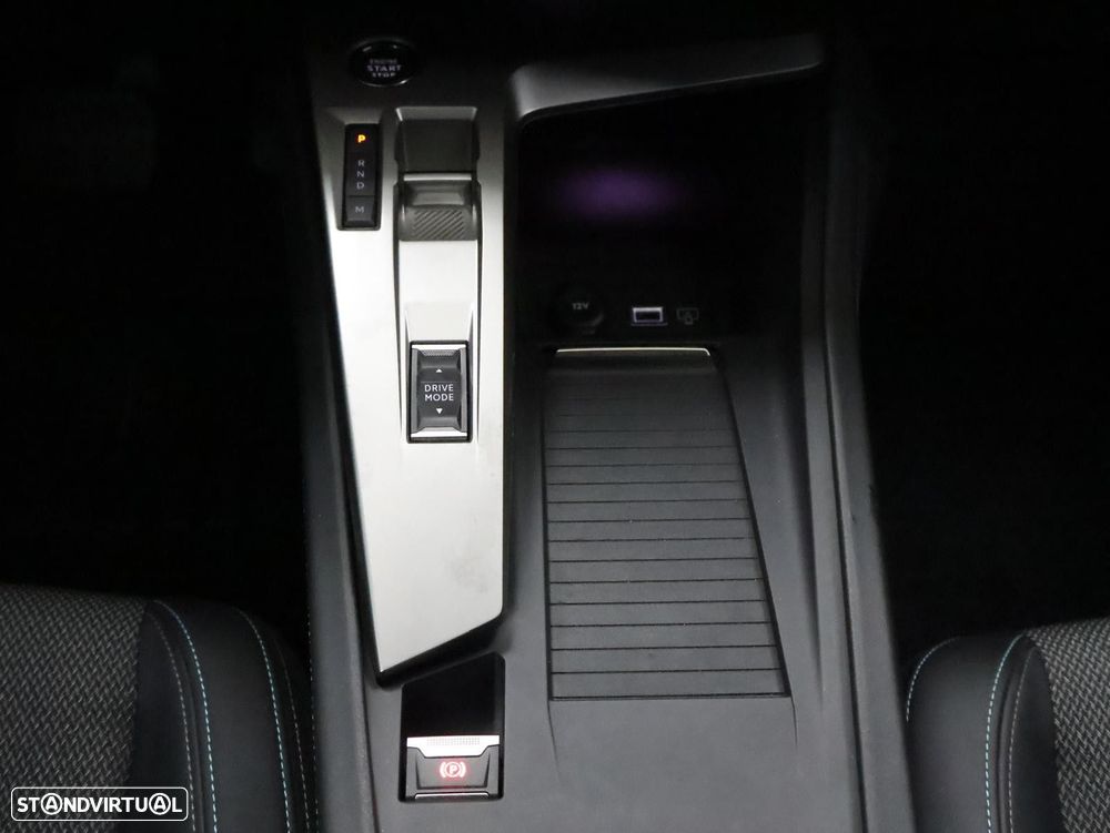 Peugeot 308 SW 1.5 BlueHDi Allure Pack EAT8 - 24