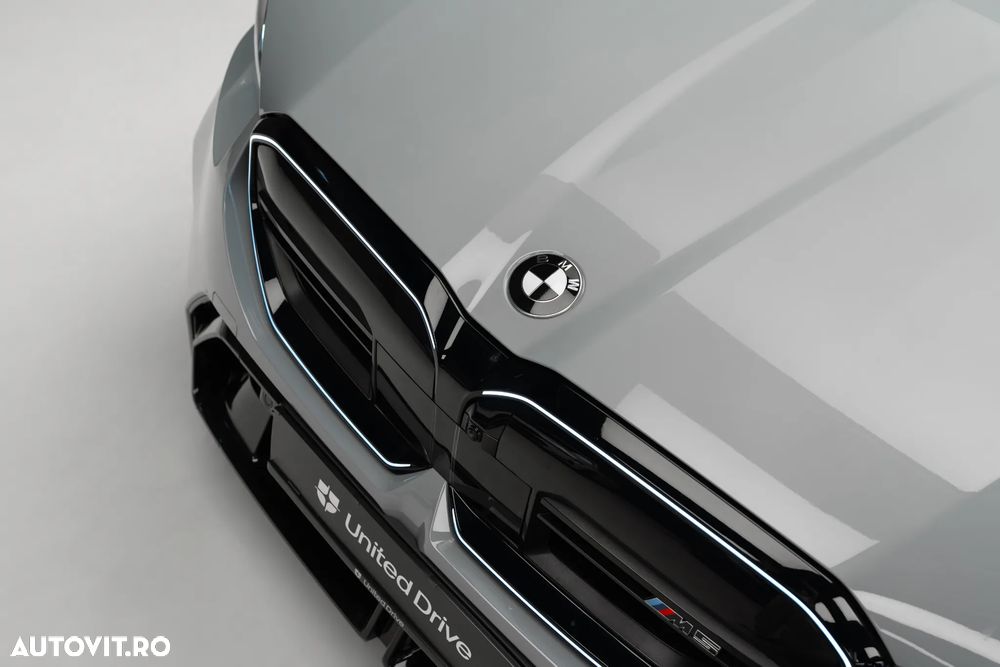 BMW M5 xDrive AT PHEV - 6