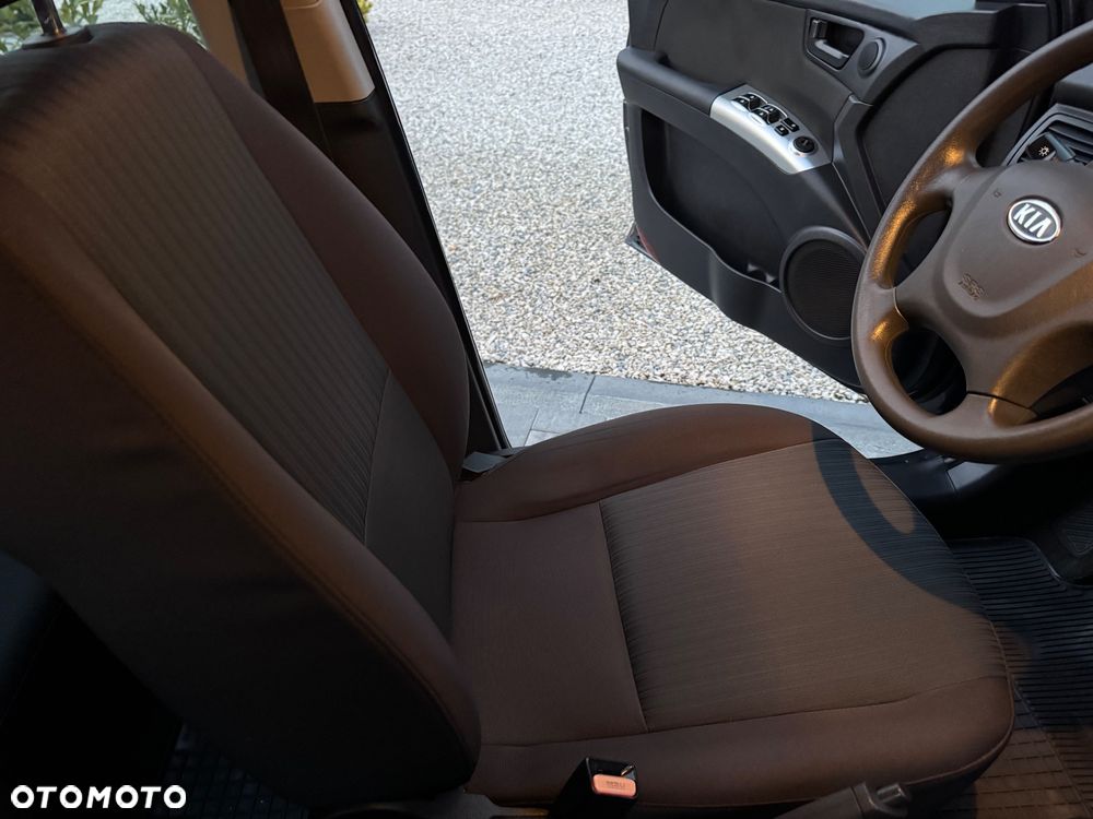 Kia Sportage 2.0 2WD Champ - 31
