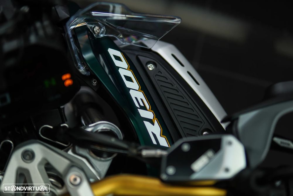 BMW R 1300 GS Adventure KARAKORUM Option 719 Akrapovic ASA - 11