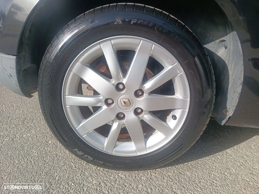 Renault Mégane ENERGY dCi 110 Start & Stop Dynamique - 19