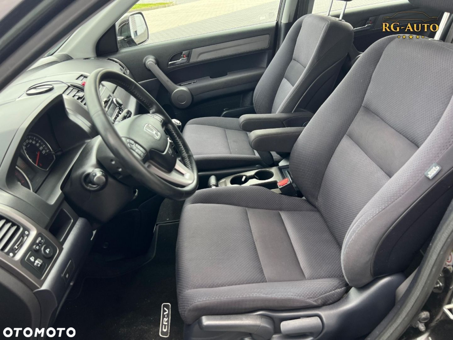 Honda CR-V - 25