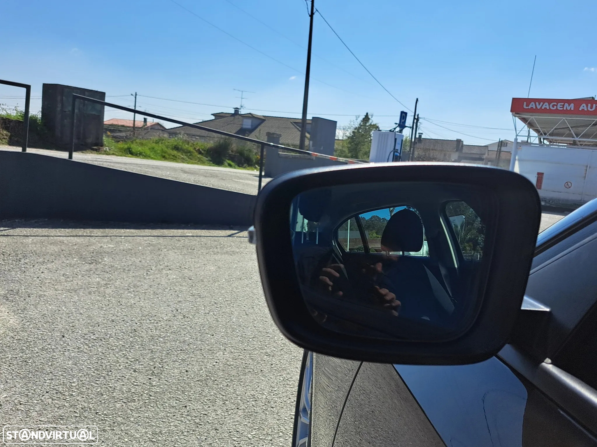 BMW 320 d Auto - 16