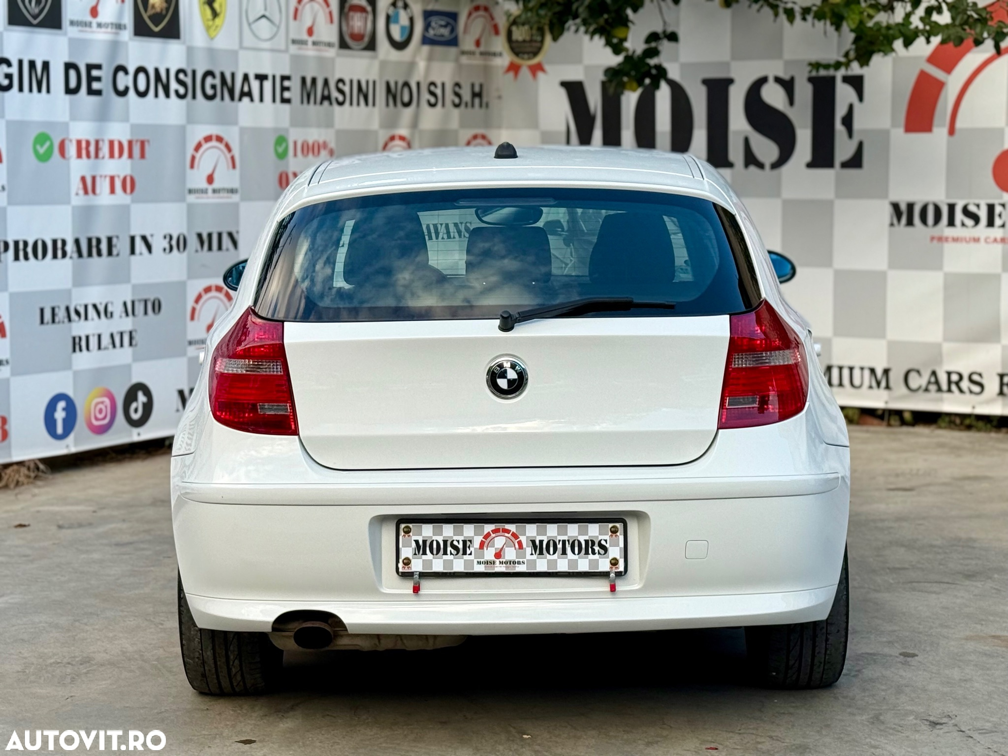 BMW Seria 1 116i - 5