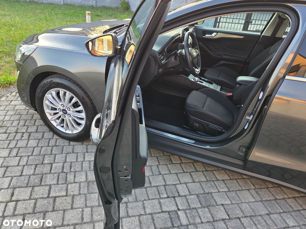 Ford Focus 2.0 EcoBlue Titanium Business - 22