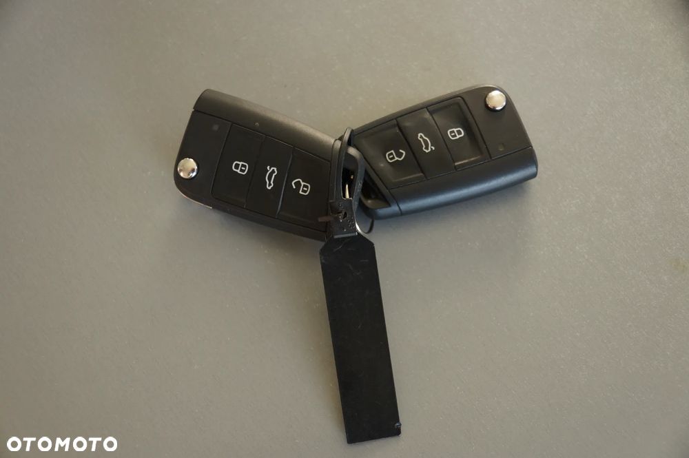 Skoda Karoq 2.0 TDI SCR Style - 36