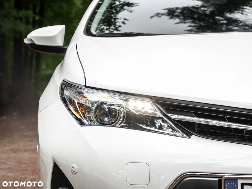 Toyota Auris - 16