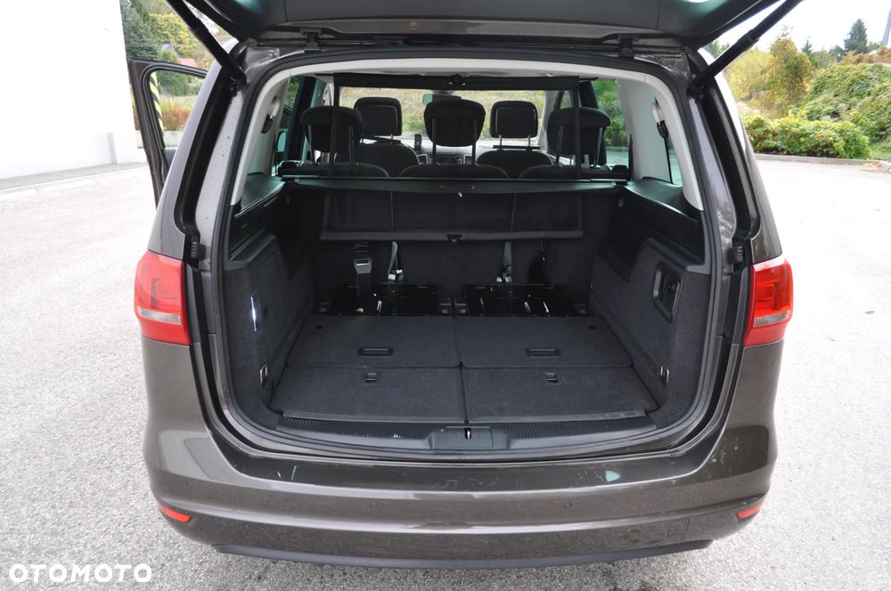 Volkswagen Sharan 2.0 TDI Highline DSG - 18