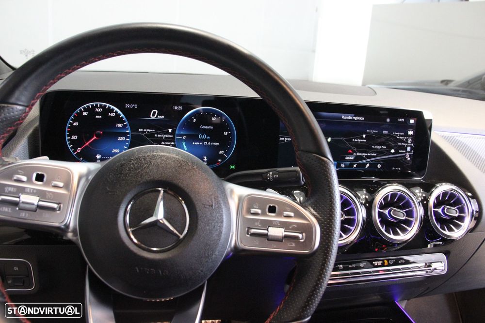 Mercedes-Benz GLA 180 d AMG Line - 10