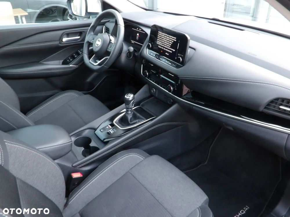 Nissan Qashqai 1.3 DIG-T N-Connecta EU6d - 18