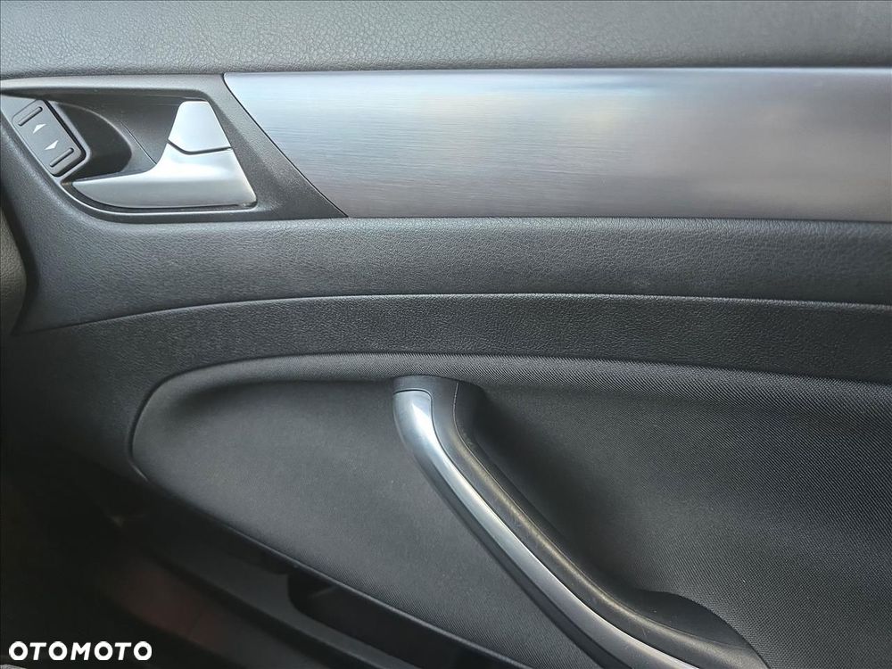 Ford Mondeo 2.0 TDCi Trend - 20