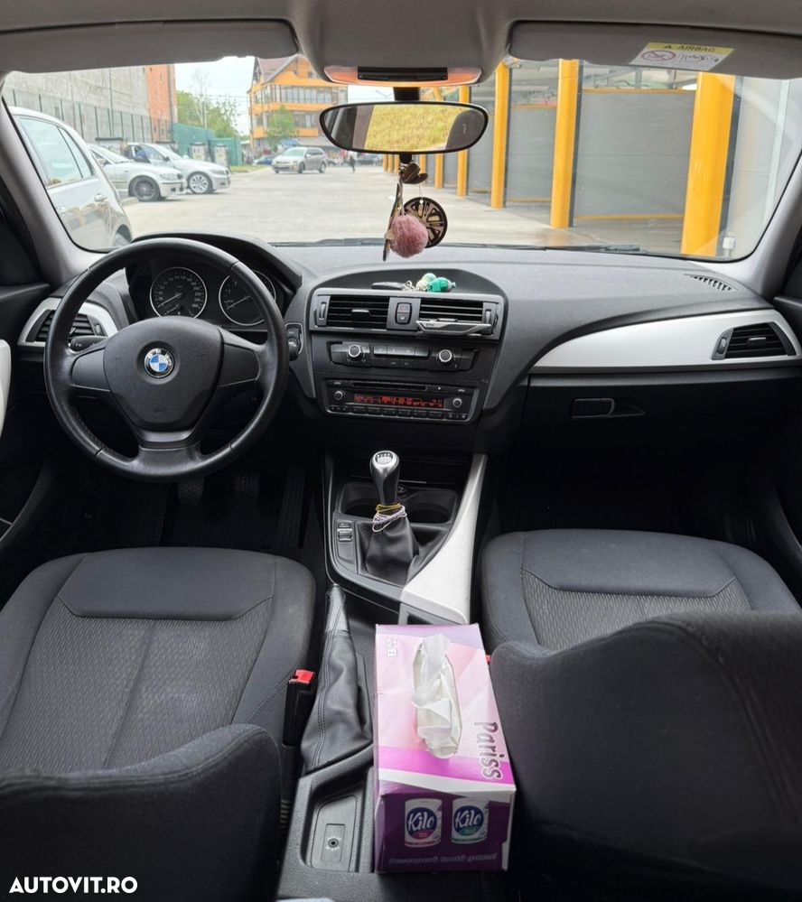 BMW Seria 1 114i Sport Line - 10