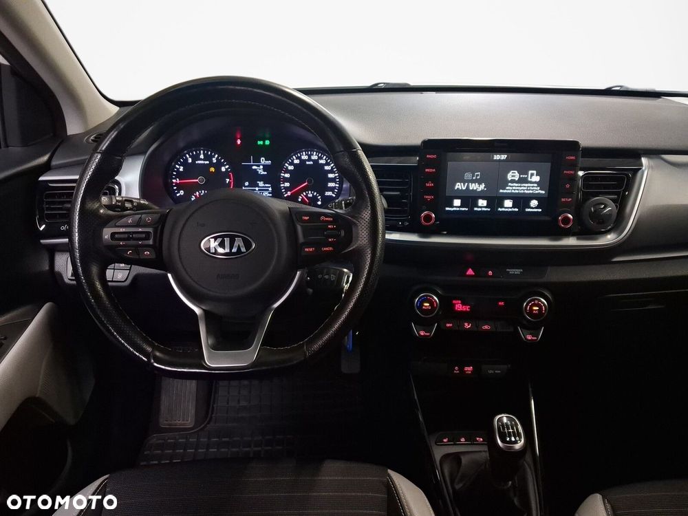 Kia Stonic 1.0 T-GDI L - 15