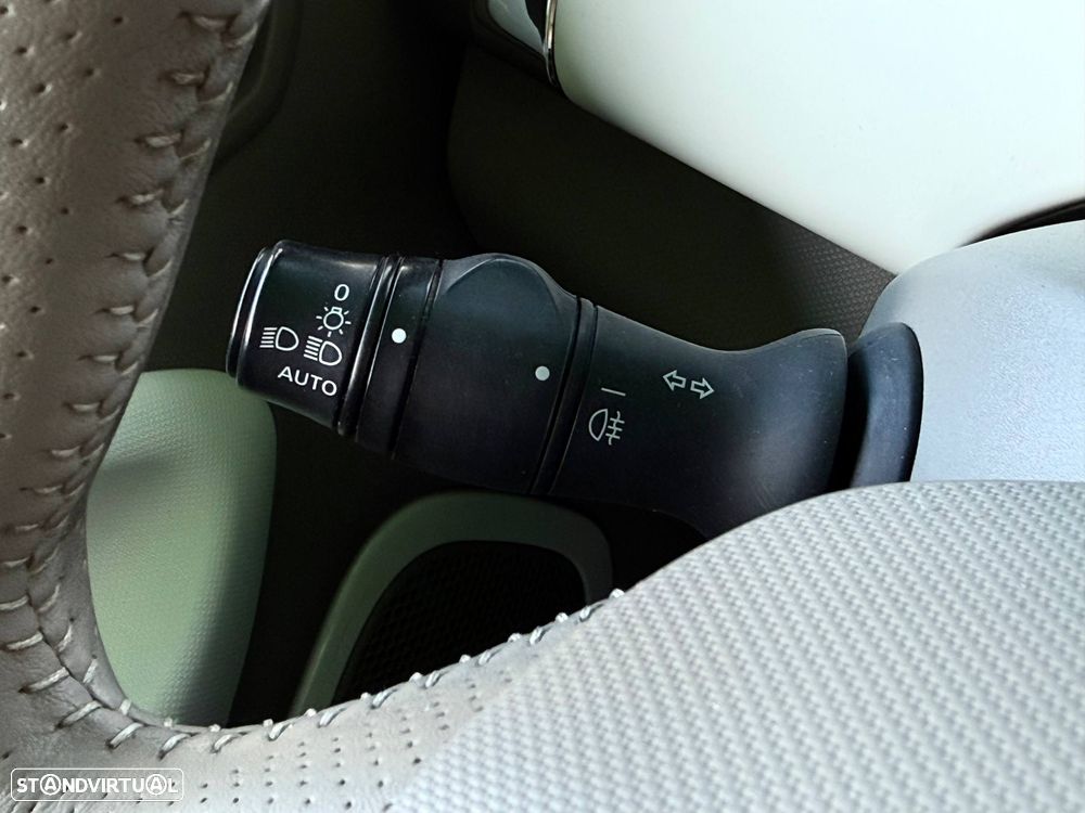 Renault Zoe (c/ Bateria) 22 kwh Intens - 16