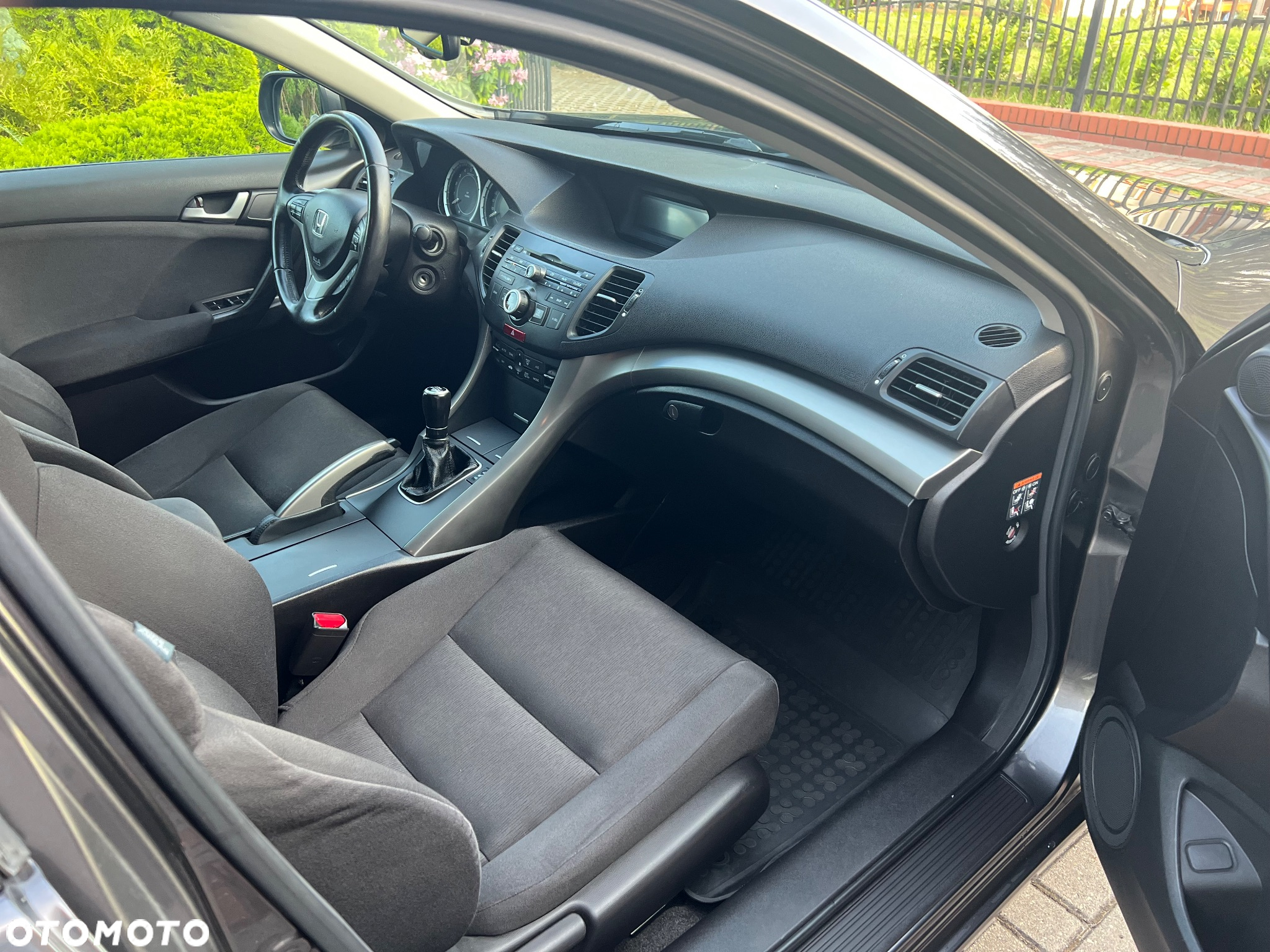 Honda Accord 2.0 Comfort - 9