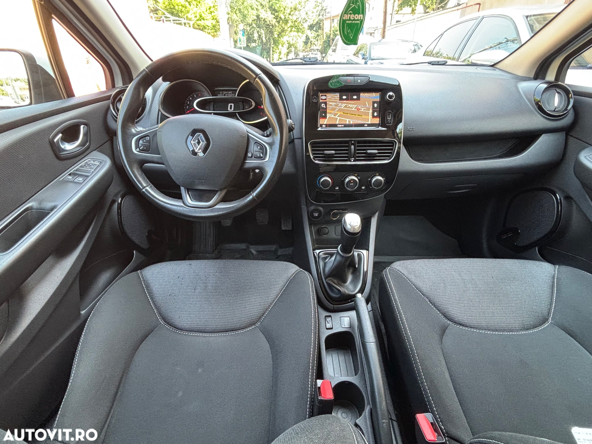 Renault Clio Estate Energy TCe Zen - 5