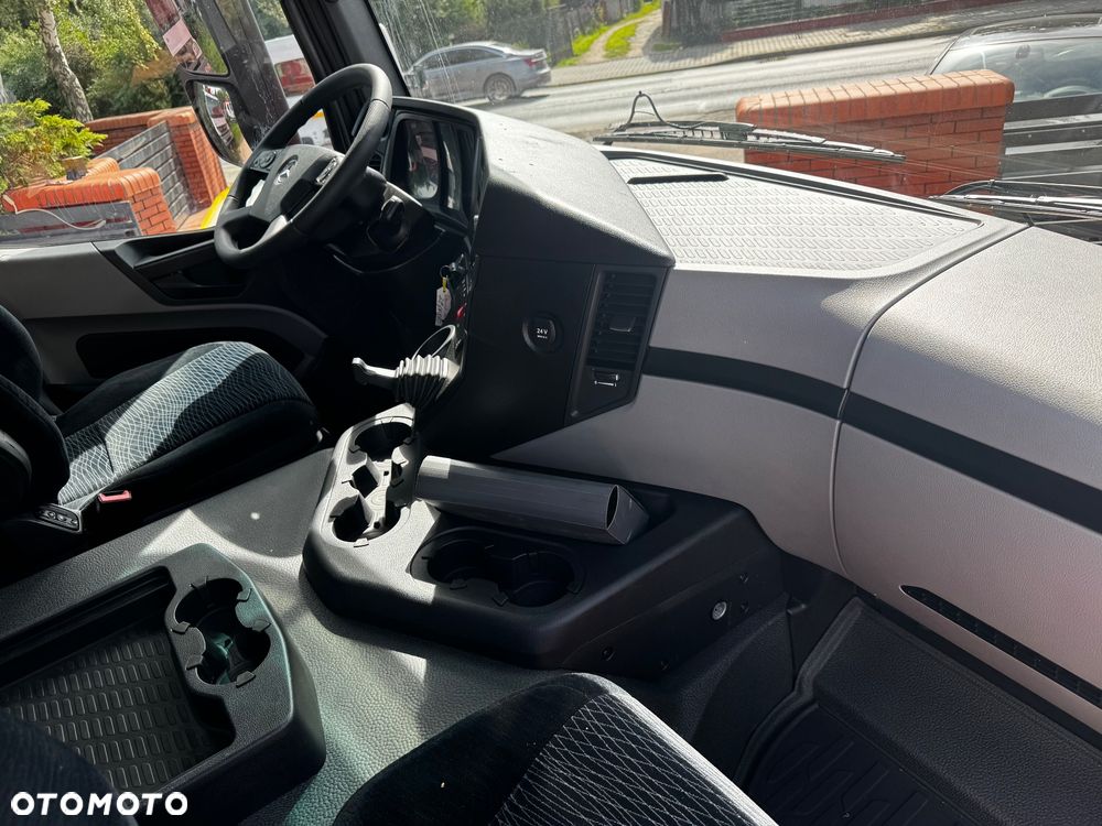 Mercedes-Benz ANTOS 1827 KONTENER 8.20 WINDA - 32