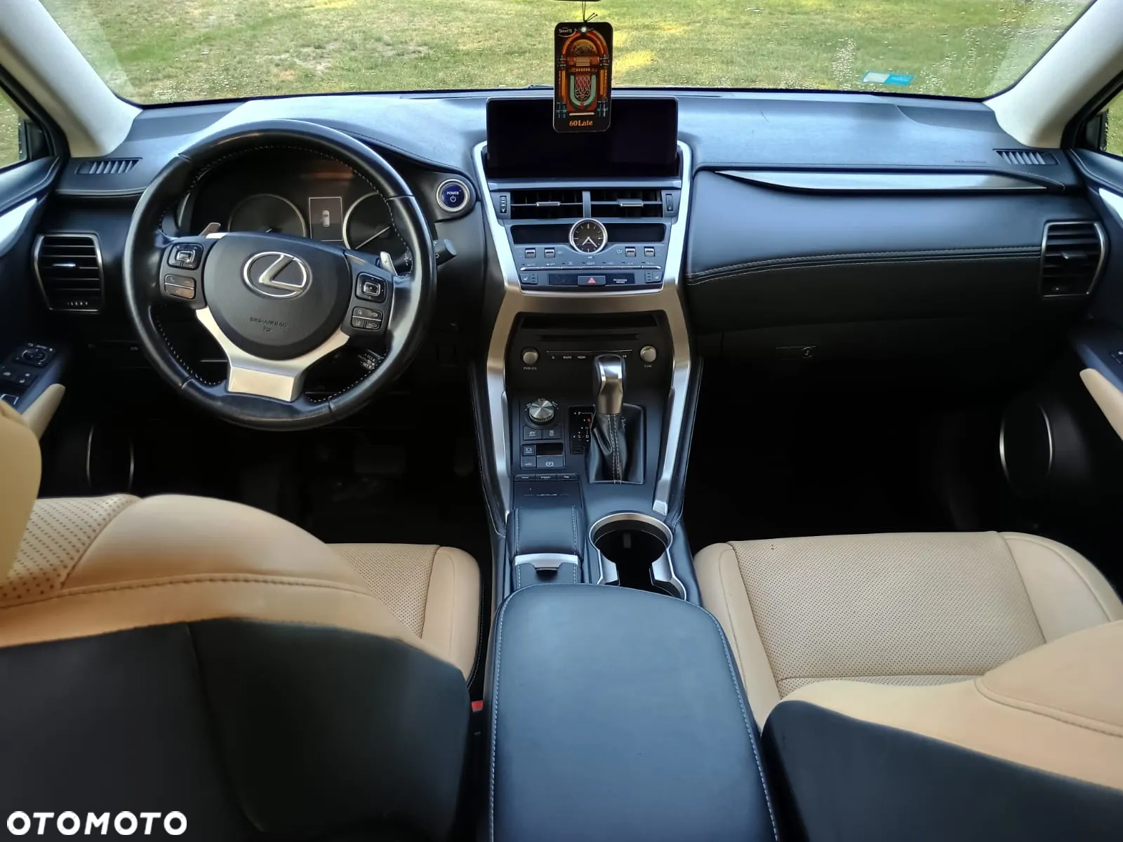 Lexus NX 300h Elegance AWD - 37