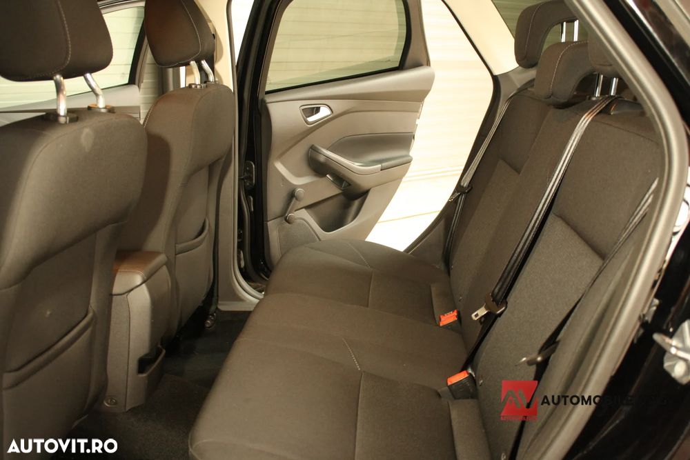 Ford Focus 1.5 TDCi DPF Start-Stopp-System Business - 15