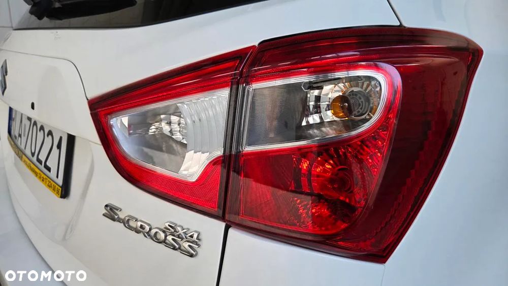 Suzuki SX4 S-Cross 1.6 Premium - 25