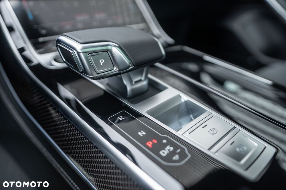 Audi A8 - 29